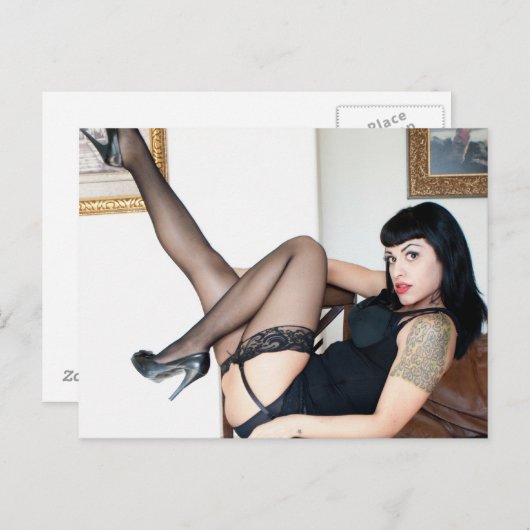 Hot Lady in Black Postkarte (Vorne/Hinten)