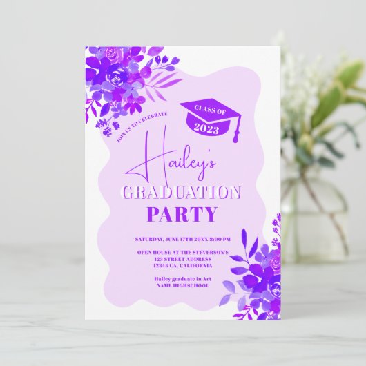 Hot lila Rahmen boho blumengeschmückt Abschluss Einladung (Stehend Vorderseite)