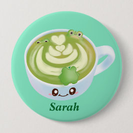 Hot Matcha Green Tee Latte mit Niedlichen Fröschen Button