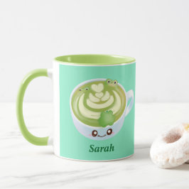 Hot Matcha Green Tee Latte mit Niedlichen Fröschen Tasse