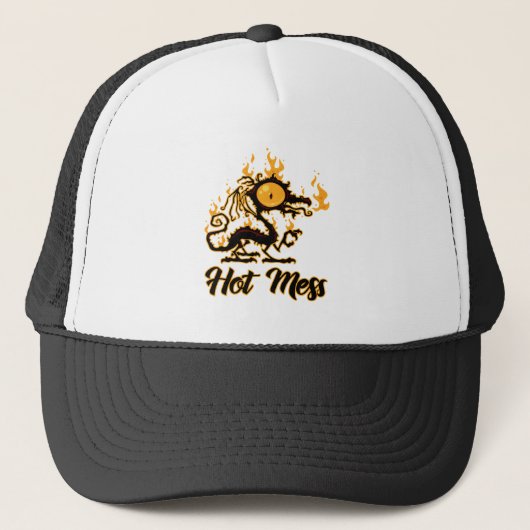 Hot Mess Crispy Dragon Truckerkappe (Vorderseite)