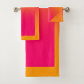HOT ORANGE PINK BADHANDTUCH SET (Insitu)