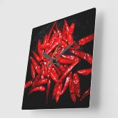 Hot Pepper - Stillleben Quadratische Wanduhr (Winkel)