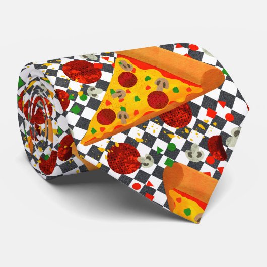 Hot Pepperoni Krawatte (Gerollt)