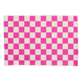 Hot pink and tan checkerboard pattern kissenbezug