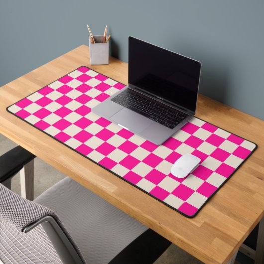 Hot pink and tan checkerboard pattern schreibtischunterlage (Büro 2)