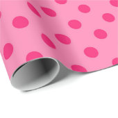 Hot Pink auf rosa Polka Dots Design Geschenkpapier (Rolleneckpunkt)