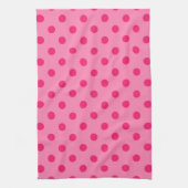 Hot Pink auf rosa Polka Dots Design Geschirrtuch (Vertikal)