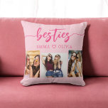 Hot Pink Besties Freunde 3 FotoCollage Kissen<br><div class="desc">Fangen Sie das Wesen der Freundschaft mit den Hot Pink Besties Friends 3 Foto Collage Throw Kissen. Personalisiert mit einem lebhaften, heißen rosa Design und einer Collage von drei hochgeschätzten Fotos, feiert es unvergessliche Momente mit Ihren Bestien. Dieses aus hochwertigen Materialien gefertigte Kissen verleiht jedem Raum eine stilvolle und sentimentale...</div>