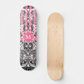 Hot Pink, Black and White Mandala - Monogramm Skateboard (Vorderseite)