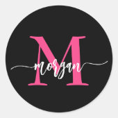 Hot Pink Black Modern Script Name Girl Monogram Runder Aufkleber (Vorderseite)