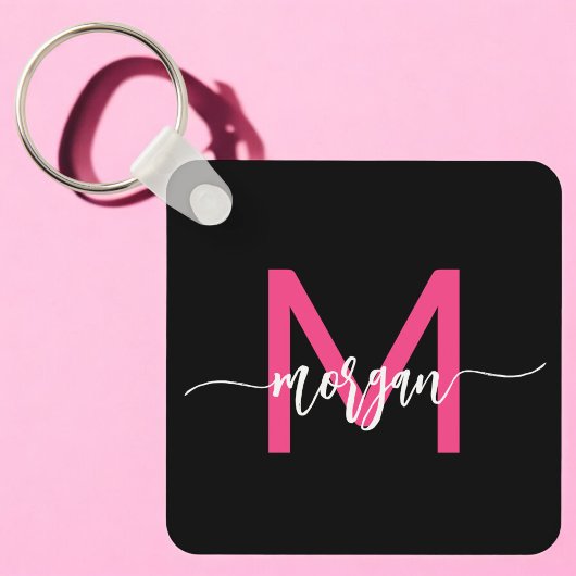 Hot Pink Black Modern Script Name Girl Monogram Schlüsselanhänger