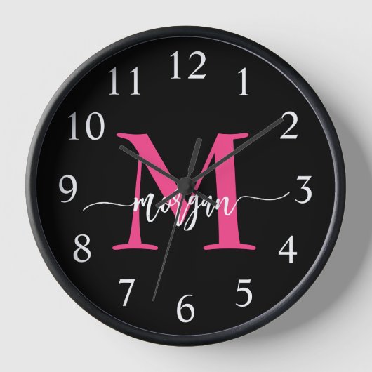 Hot Pink Black Modern Script Name Girl Monogram Uhr (Vorderseite)