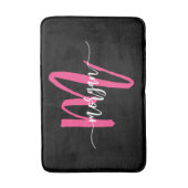 Hot Pink Black Monogram Girl's Dorm Room Badematte (Vorderseite Vertikal)