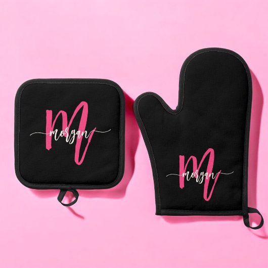 Hot Pink Black Monogram Girl's Kitchen Script Ofenhandschuh & Topflappen-Set