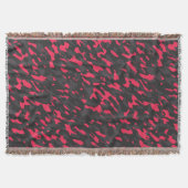 Hot pink Black Purple Camo Abstract Decke (Vorderseite)