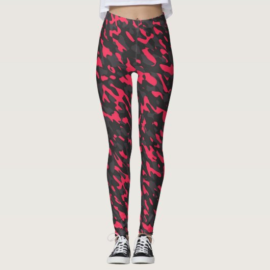 Hot pink Black Purple Camo Abstract Leggings (Vorderseite)