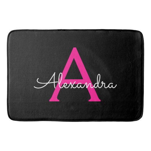 Hot Pink Black Script Name der Girl Monogram Badematte (Vorderseite)