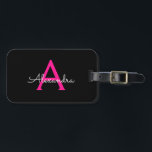 Hot Pink Black Script Name der Girl Monogram Gepäckanhänger<br><div class="desc">Schwarz und Heiß Rosa Monogramm Fügen Sie Ihren eigenen Namen Script Gepäcktasche Tag Die Tasche Tag macht den perfekten süßen 16 Geburtstag,  Hochzeit,  Brautparty,  Babydusche oder Junggeselinnen-Abschied Geschenk für jemanden,  der ihr Zimmer in Stil dekoriert.</div>