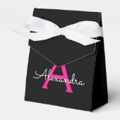 Hot Pink Black Script Name der Girl Monogram Geschenkschachtel (Vorderseite)