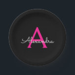 Hot Pink Black Script Name der Girl Monogram Pappteller<br><div class="desc">Hot Pink und Black Monogram Fügen Sie Ihre eigenen Name Script Party-Teller hinzu. Das macht den perfekten 16 Geburtstag,  Hochzeit,  Brautparty,  Jubiläum,  Babydusche oder Junggeselinnen-Abschied Geschenk für jemanden,  der Lieben glamourösen Luxus und schicke Stile.</div>