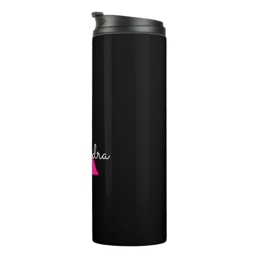Hot Pink Black Script Name der Girl Monogram Thermosbecher (Nach rechts gedreht)
