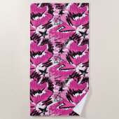 Hot Pink Chaos - Hellrosa tropisch Strandtuch (Vorderseite)
