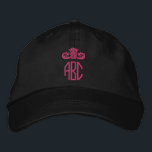 Hot Pink Crown bestickte Hat Monogram Black Cap Baseballkappe<br><div class="desc">Fügen Sie Ihre Initialen dieser benutzerdefinierten mit Monogramm Vorlage hinzu. Auch viele andere Farben sind verfügbar.</div>