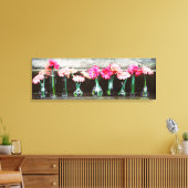 Hot Pink Daisy Leinwanddruck (Insitu (Wohnzimmer))