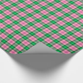 Hot Pink Emerald Forest Green Kariert Tartan Geschenkpapier (Ecke)