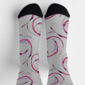 Hot Pink Galaxy auf Soft Gray Socken (Oben)
