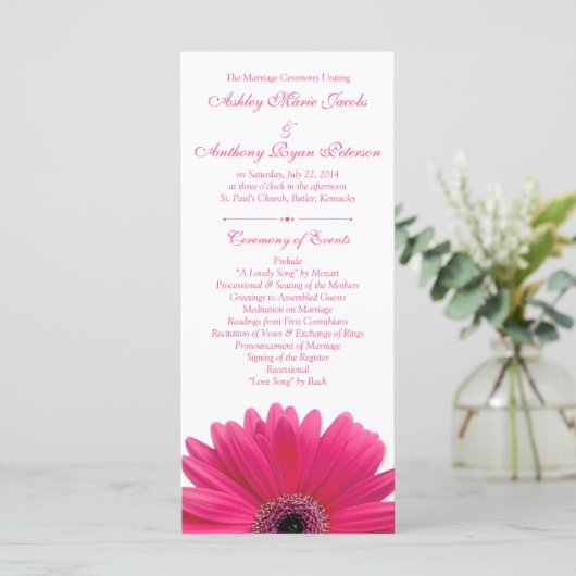 Hot Pink Gerbera Daisy White Wedding Program Programm (Stehend Vorderseite)