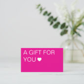 Hot Pink Gift Coupon For Spa Beauty Salon (Stehend Vorderseite)