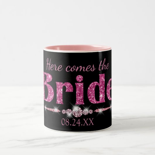 Hot Pink Glitzer Bridge und Diamonds on Black Zweifarbige Tasse (Mittel)