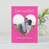 Hot Pink Modern Foto Herzrahmen Save the Date Einladung (Stehend Vorderseite)