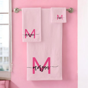Hot Pink Modern Script Girl Monogram Name Badhandtuch Set