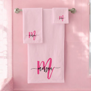Hot Pink Modern Script Girl Monogram Name Badhandtuch Set