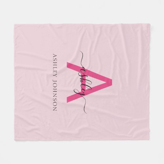 Hot Pink Modern Script Girl Monogram Name Fleecedecke (Vorderseite (Horizontal))