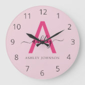 Hot Pink Modern Script Girl Monogram Name Große Wanduhr (Vorderseite)