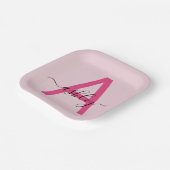 Hot Pink Modern Script Girl Monogram Name Pappteller (Gewinkelt)