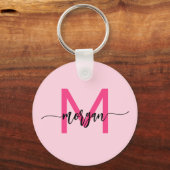Hot Pink Modern Script Girl Monogram Name Schlüsselanhänger (Vorderseite)