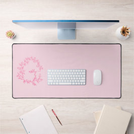 Hot Pink Modern Script Girl Monogram Name Schreibtischunterlage