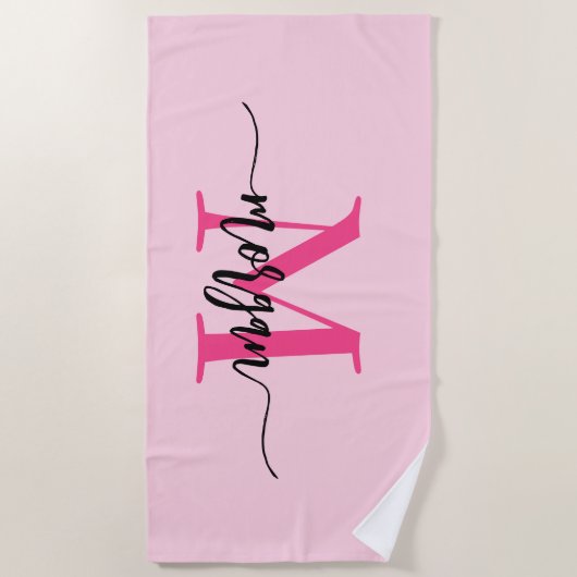 Hot Pink Modern Script Girl Monogram Name Strandtuch (Vorderseite)