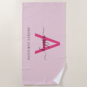 Hot Pink Modern Script Girl Monogram Name Strandtuch (Vorderseite)