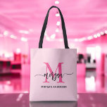 Hot Pink Modern Script Girl Monogram Name Tasche<br><div class="desc">Tragen Sie Ihr Wesentliches stilvoll mit unserem Hot Pink Modern Script Girly Monogram Name Tote Bag! Diese Tasche ist mit einem kühnen, rosa Design personalisiert und in einem schicken, modernen Drehbuch für ein trendiges, individuelles Aussehen gehalten. Ideal für Einkäufe, Schulen oder den Alltag, bietet es viel Platz und eine langlebige...</div>