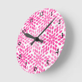 Hot Pink Modernes Blumenmuster Runde Wanduhr (Winkel)