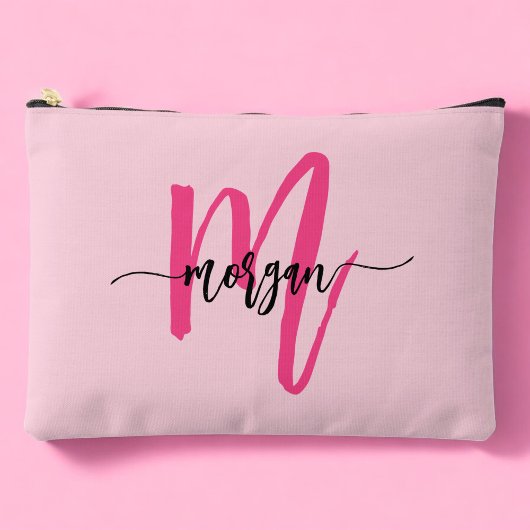 Hot Pink Monogram Name Girl's Script Zubehörtasche