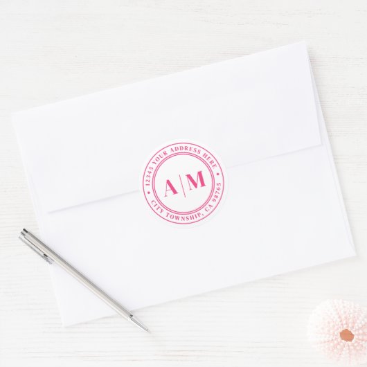 Hot Pink Monogram Return Address Runder Aufkleber (Umschlag)