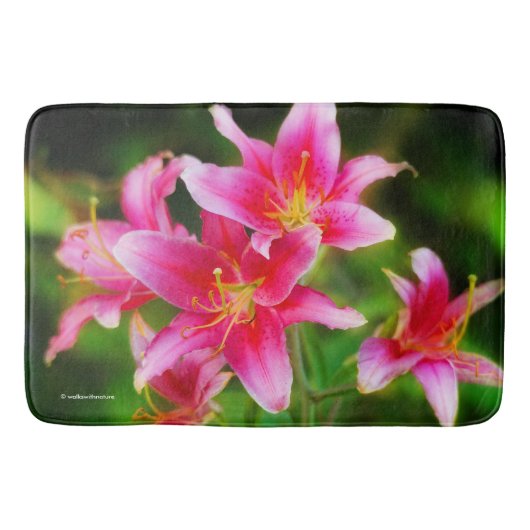 Hot Pink Olympic Torch Lilies Badematte (Vorderseite)
