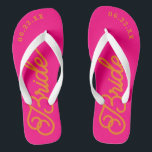 Hot Pink Orange Custom Bridal Wedding Flip Flops Badesandalen<br><div class="desc">Diese Flip-Flops sind perfekt für die demnächst erscheinende Frau! Passen Sie Ihre Hochzeitszeit und Ihre Hochzeitsfarben an.</div>